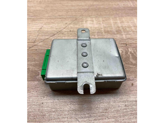 Блок управления MR507599, 00E073A Mitsubishi Space Wagon