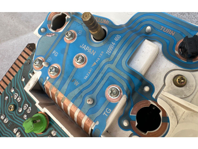 Панель приборов 4428546, 4438222   Saab 9000 CD       