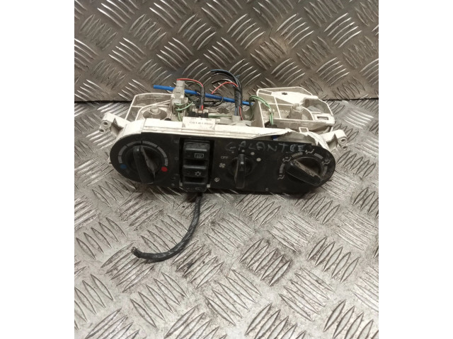 Блок управления климат-контролем    Mitsubishi Galant