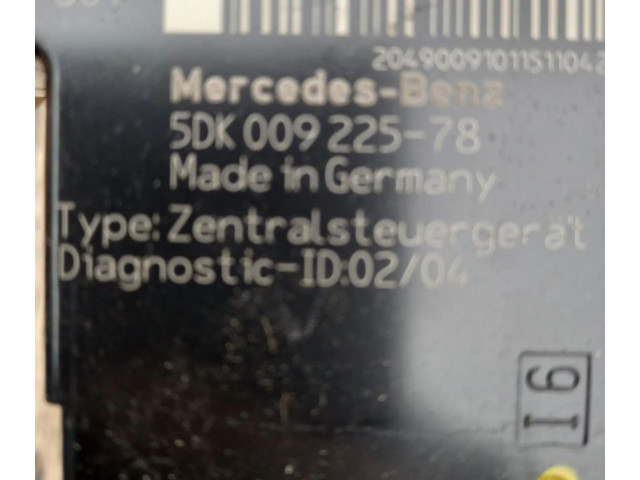 Pojistková skříňka 5DK00922578, 5DK00922578 Mercedes-Benz GLK (X204) 2011
