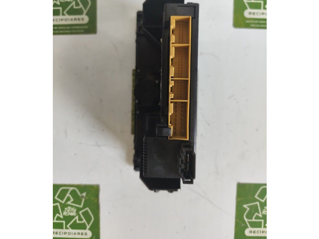 Блок управления климат-контролем 8L0820043H, 5HB008184-00 Audi A3 S3 8L