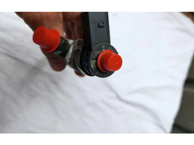 Форсунка 04L130277AE Audi Q5 SQ5