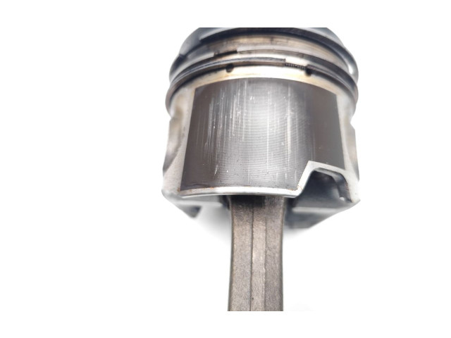 Píst CJGA Audi Q7 4L CJGA