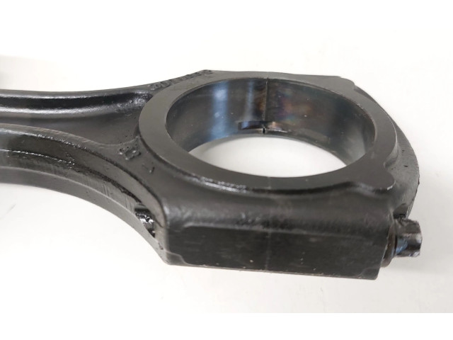  Поршень с шатуном  A6510083  Mercedes-Benz CLA C117 X117 W117  