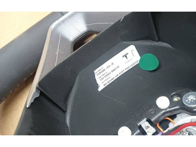 Руль Tesla Model 3 2017 - года 1735339, 7372333700