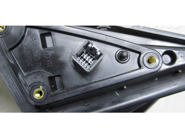 Zpětné zrcátko KIA Venga 2010