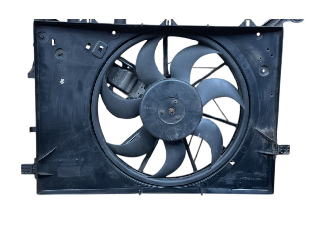 Электрический вентилятор радиаторов  3135103478, 1137328081   Volvo V70 