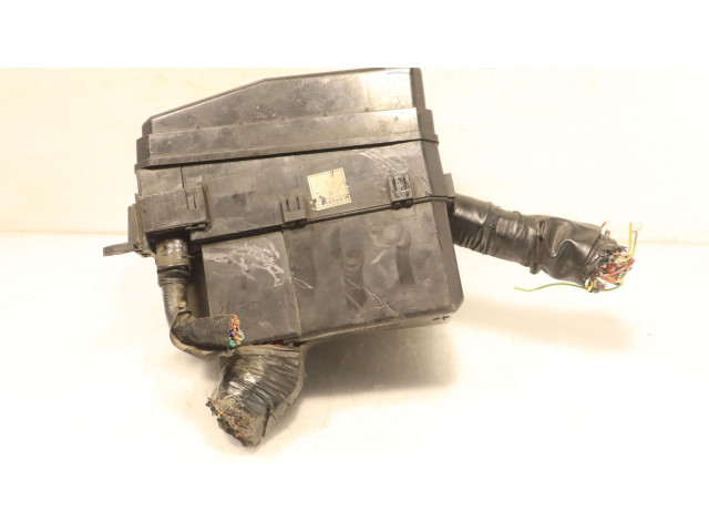 Блок предохранителей PR061-01000 Mitsubishi Lancer X