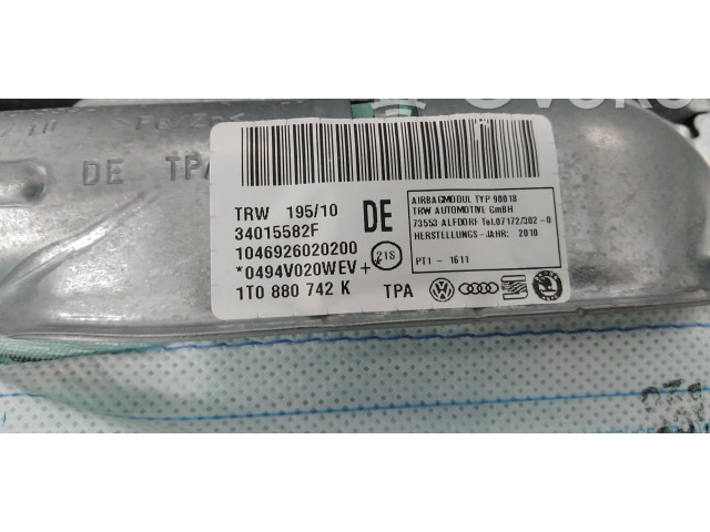 Боковая подушка безопасности 1T0880742K, 1T0880742M Volkswagen Touran II
