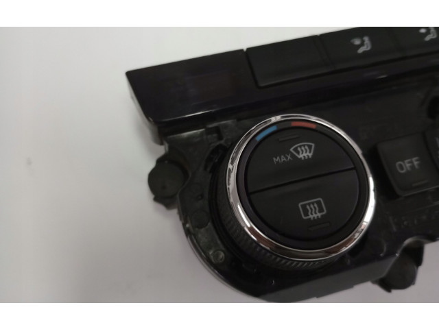 Блок управления климат-контролем 5E0907044AB   Skoda Octavia Mk3 (5E)