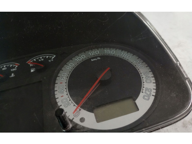 Панель приборов 1U0920811C Skoda Octavia Mk1 (1U)