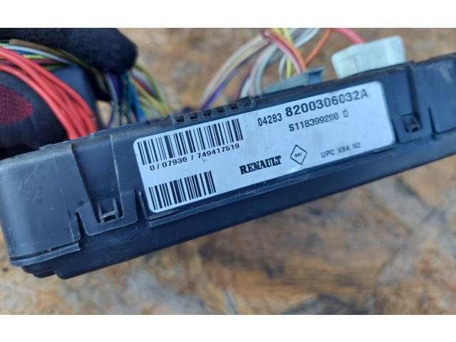 Блок управления 8200306032A Renault Talisman