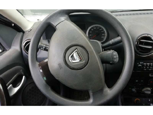 Руль Dacia Duster  2010 - 2017 года 34079648A, SINAIRBAG      