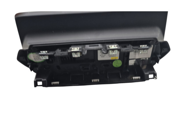 Дисплей 9841452080 Peugeot 2008 II