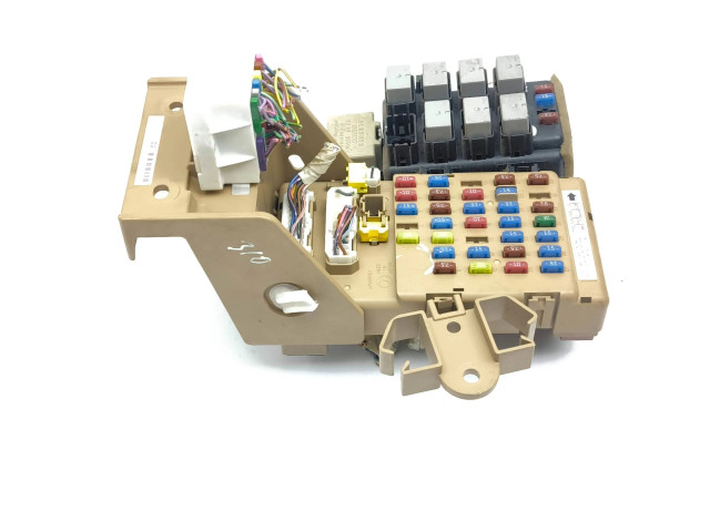 Блок предохранителей 82201FG010, 809561   Subaru Forester SH    