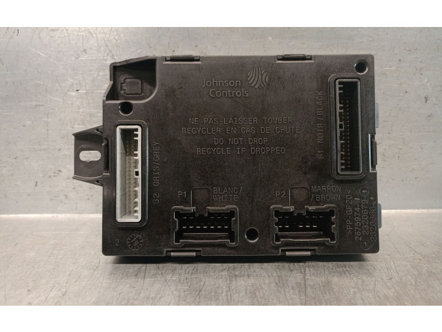 Блок комфорта 284B15098R   Dacia Duster II   