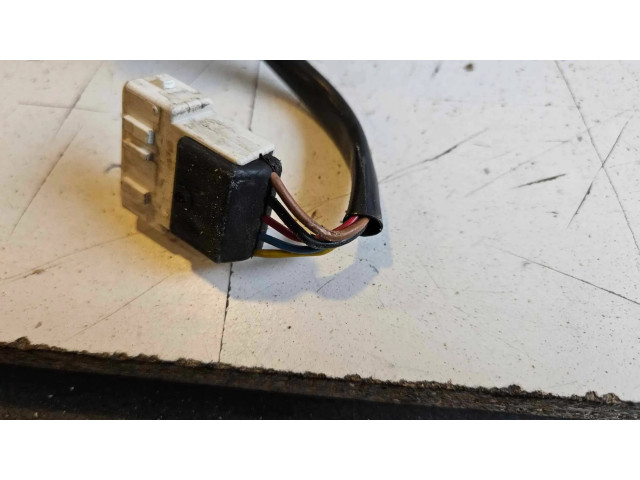 Zpětné zrcátko pravé Citroen Berlingo 2005 96193825XT