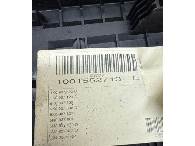 Pojistková skříňka 1K0937125D Volkswagen Tiguan 2010