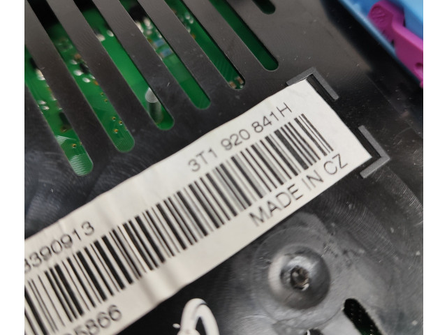 Geschwindigkeitsmesser Cockpit 3T1920841H   Skoda Superb B6 (3T)       