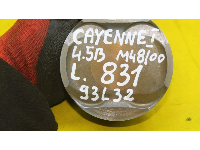 Поршень с шатуном 9481031102R Porsche Cayenne (9PA)