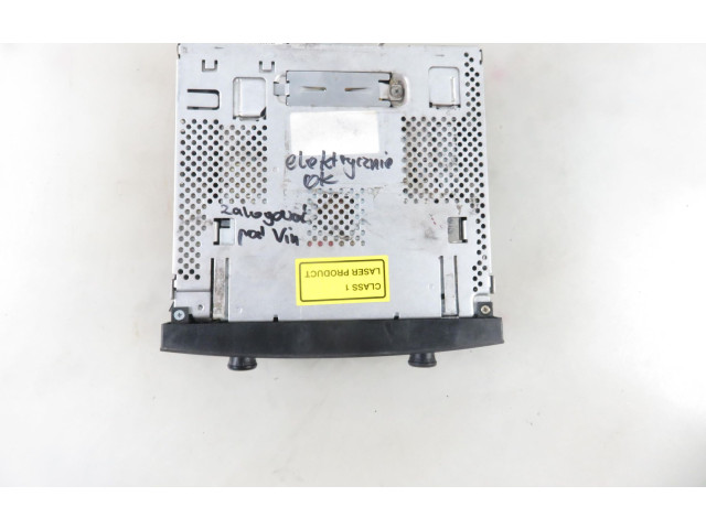 Блок предохранителей    Citroen C8    