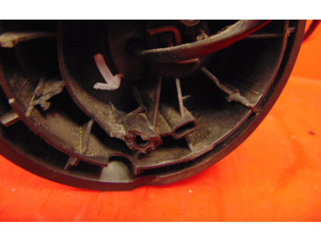 Зеркало электрическое Dacia Sandero 2008 - 2012 года