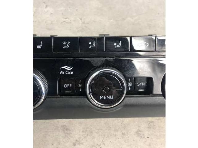 Блок управления климат-контролем 5E0907044AQ, 5HB0132631   Skoda Octavia Mk3 (5E)