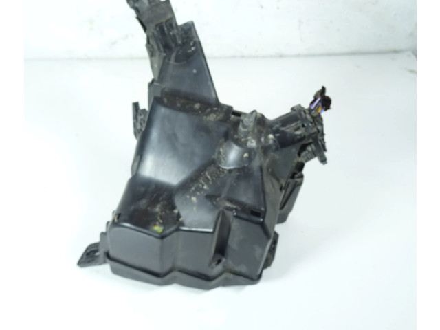 Блок предохранителей  8V51-14B144-BB, 8V51-14B144-BB   Ford Transit -  Tourneo Connect    