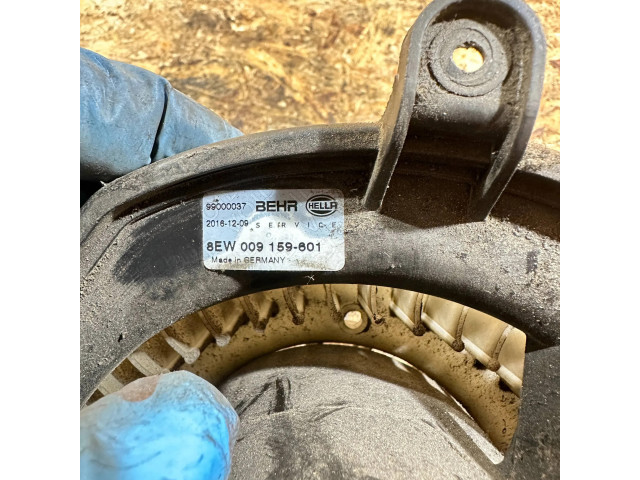 Вентилятор печки    A2308210251, 050520   Mercedes-Benz E W211