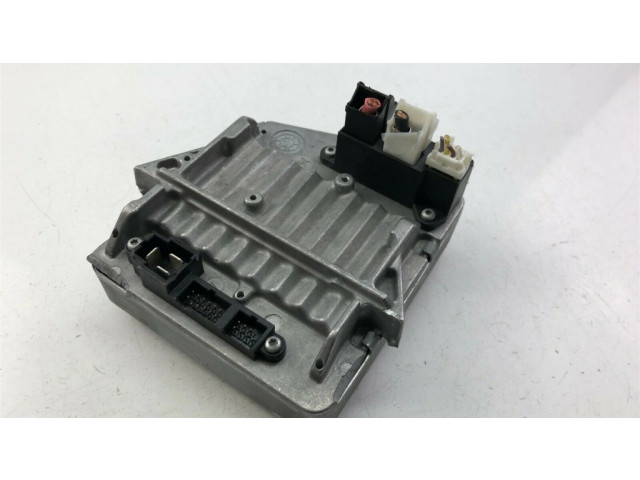 Блок управления 8200937929B, G593   Renault Clio III