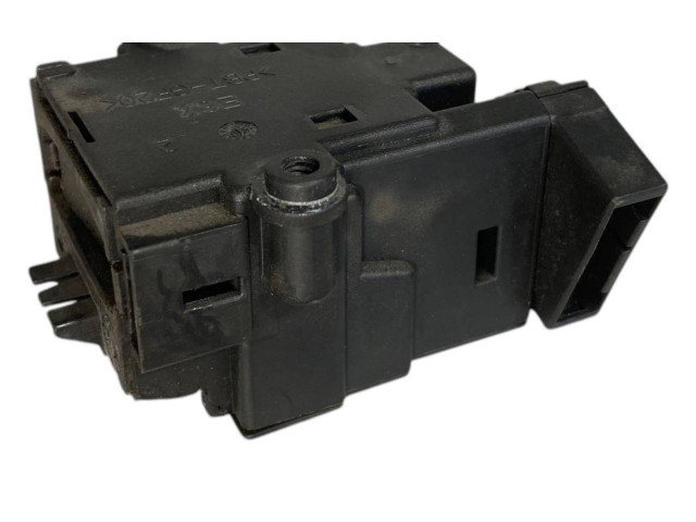 Řídící jednotka 7799855, 0281012754 BMW 5 E60 E61 2006