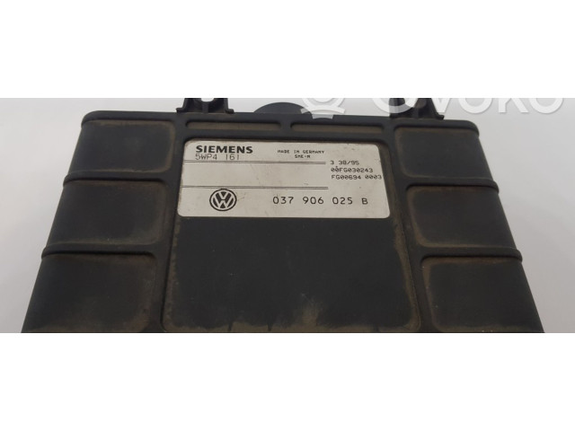 Řídící jednotka 037906025B, 5WP4161 Volkswagen Transporter - Caravelle T5 2006