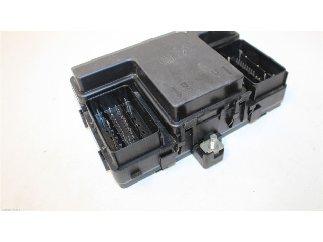 Блок предохранителей 2202366 Ford Ranger