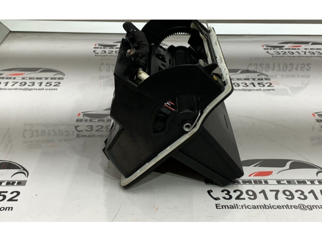 Дисплей    8X0919603, 8X0857273B   Audi A1