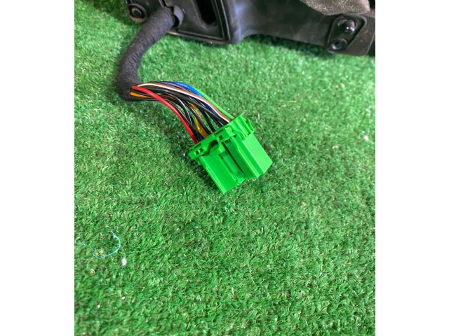 Зеркало электрическое        Volvo V70  2014 - 2016 года   