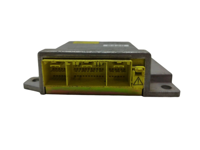 Блок подушек безопасности C17657K30B, 3326052 Mazda Premacy