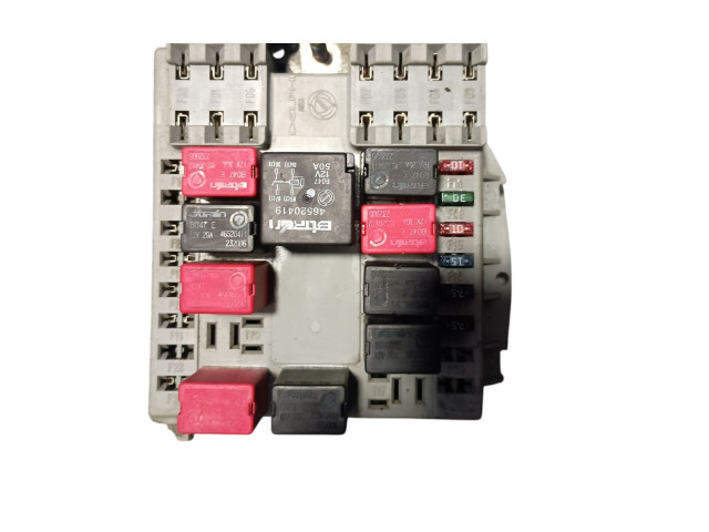 Pojistková skříňka 46760257 Fiat Punto (188) 2002