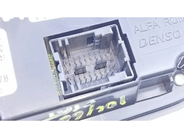 Блок управления климат-контролем 735579710, A83030600   Fiat 500L