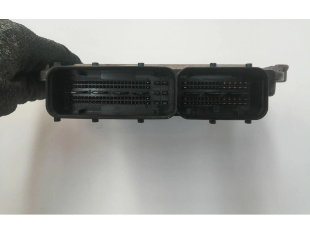 Блок управления двигателем Блок управления    Alfa Romeo GT