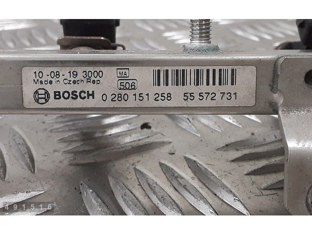 Форсунка 55572731, 0280151258    Opel Meriva B  A14XER 