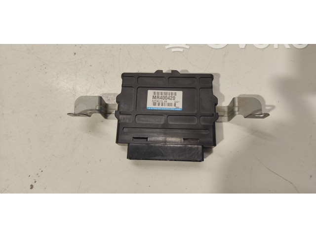 Блок управления АБС MR400420, X2T34172H3 Mitsubishi Pajero
