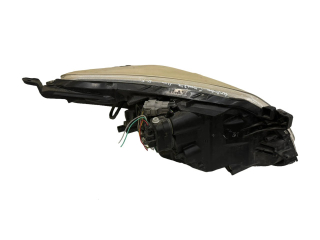 Передняя фара  