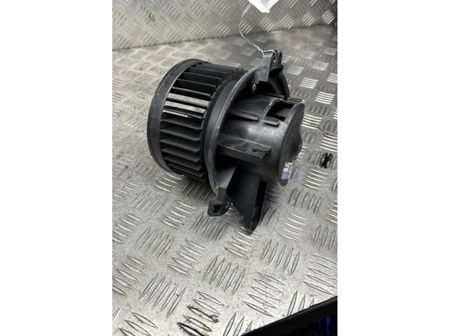 Вентилятор печки Citroen Berlingo