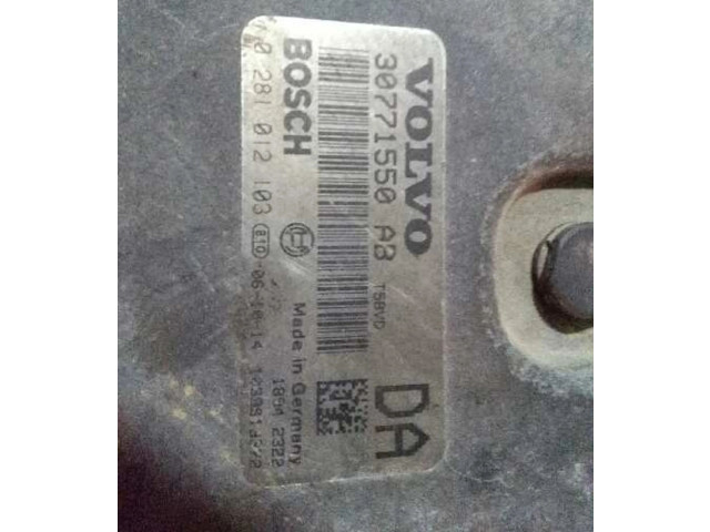 Блок управления двигателя 30771550AB   Volvo XC90