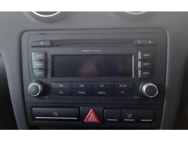 Радио/ проигрыватель CD/DVD / навигация Audi A3 S3 A3 Sportback 8P