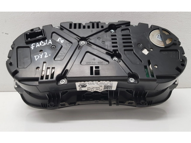 Панель приборов 6V0920741B Skoda Fabia Mk3 (NJ)