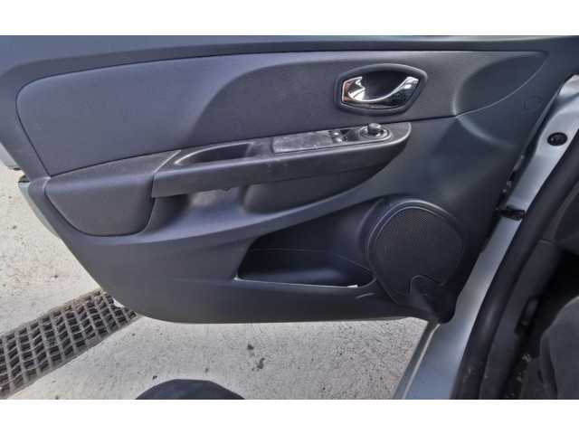 Шатун K9K_608 807213867R    Renault Clio IV  