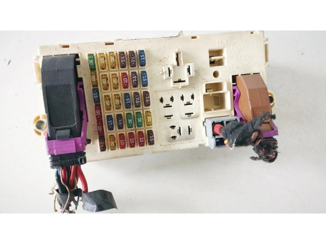   Pojistková skříňka 51715858   Fiat Stilo 2004