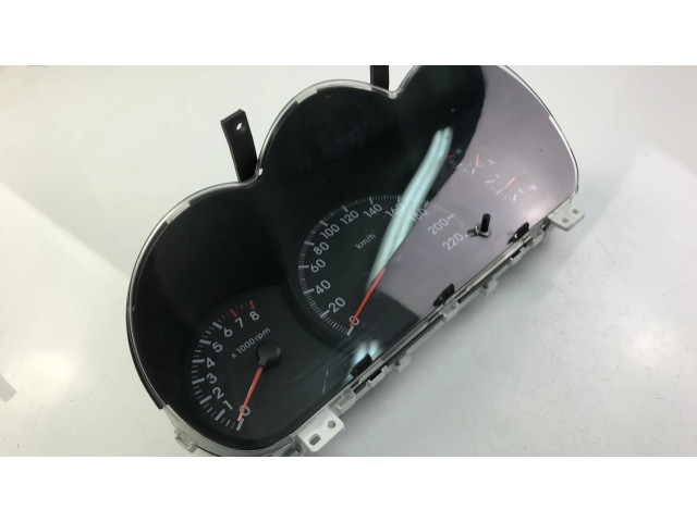 Přístrojová deska KIA Cerato 2004 940032F220