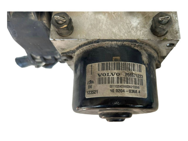 Блок АБС 8671224, P08671223   Volvo  XC90  2003 - 2006 года